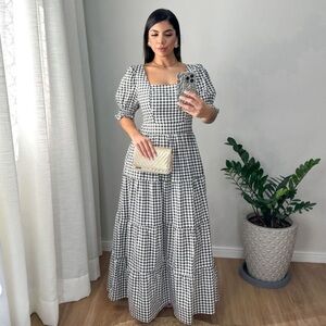 Chic Black and White Checkered Long Sleeve Dress